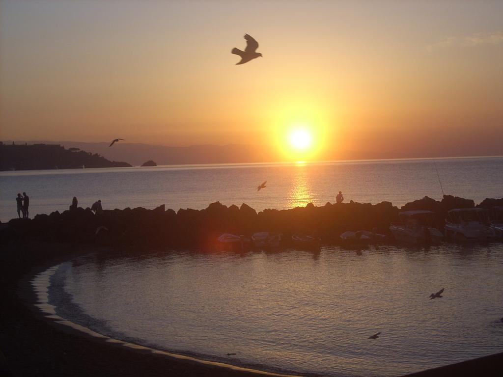 B&B Il Muro Vecchio Giardini Naxos Eksteriør bilde