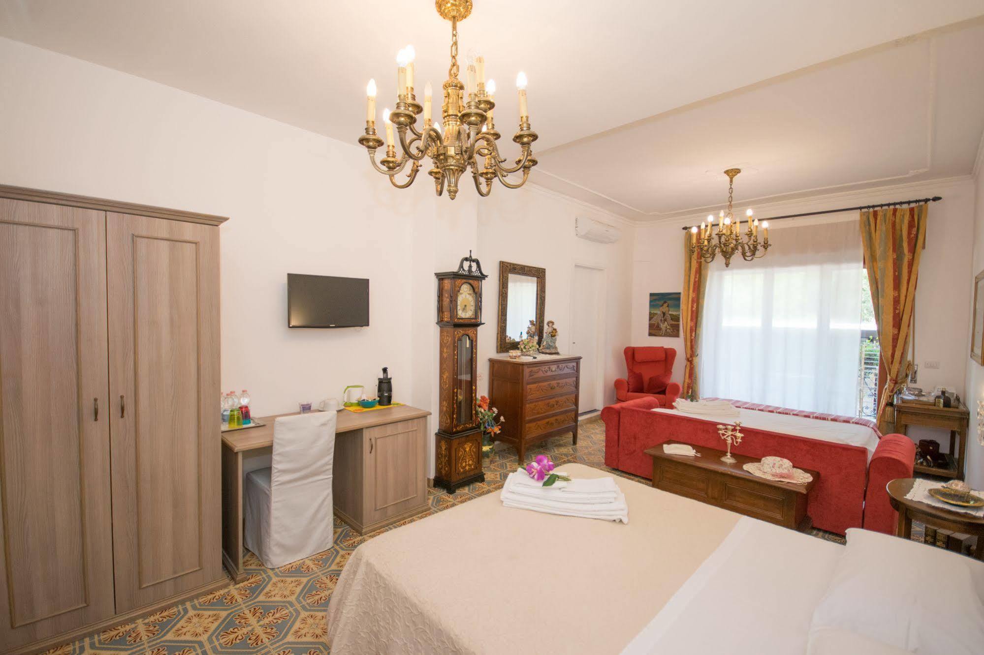 B&B Il Muro Vecchio Giardini Naxos Eksteriør bilde
